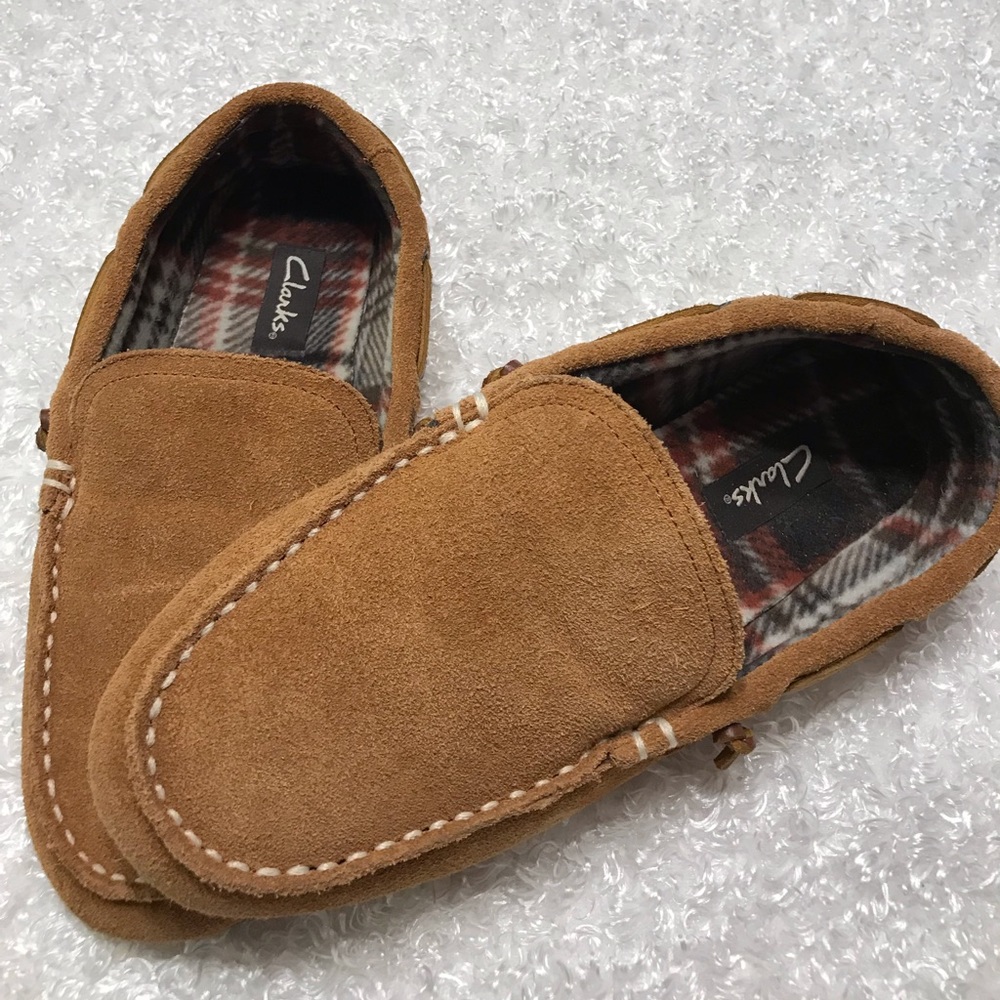 Men’s Size 9 Clark’s Slippers